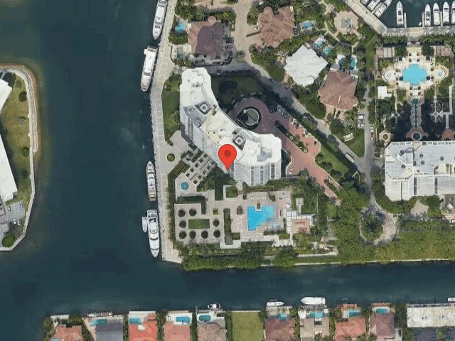 House image located at North Miami Beach, FL 33160