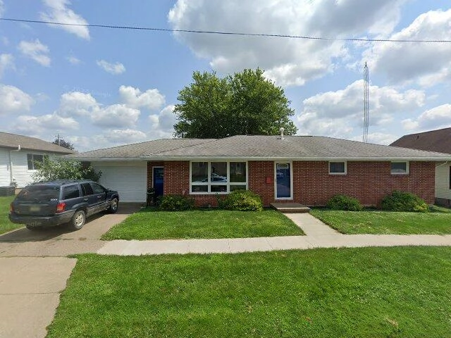 House image located at Bellevue, IA 52031