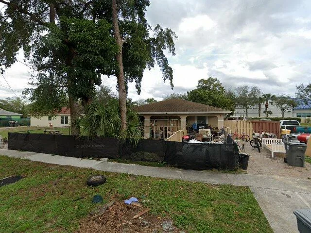 House image located at West Palm Beach, FL 33409