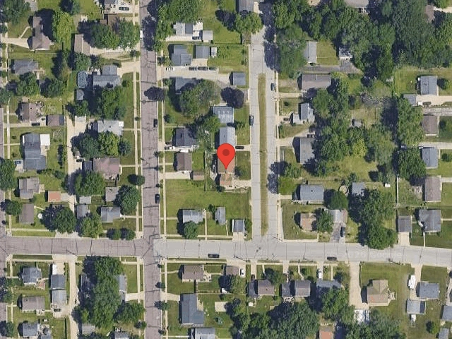 House image located at Onalaska, WI 54650