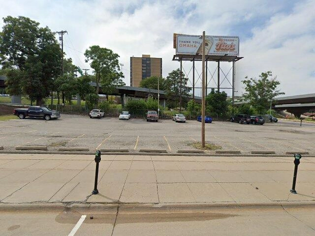 House image located at Newark, NJ 07103