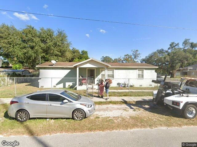 House image located at Tampa, FL 33605