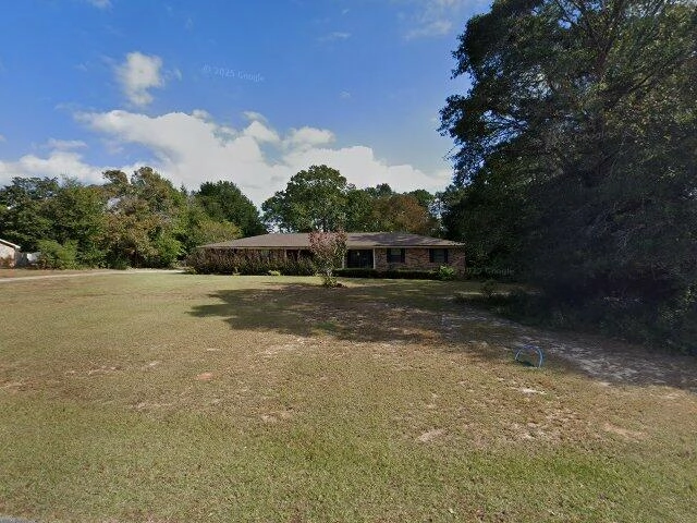 House image located at Milton, FL 32571