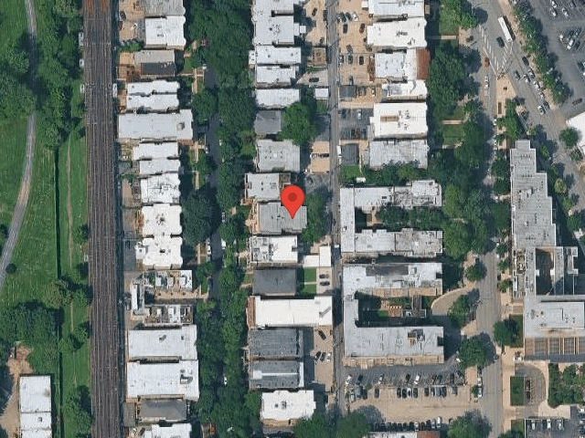 House image located at Chicago, IL 60613