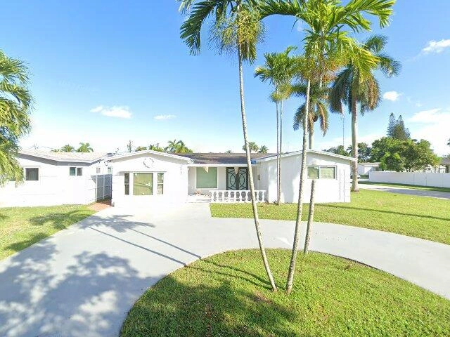 House image located at Hollywood, FL 33023
