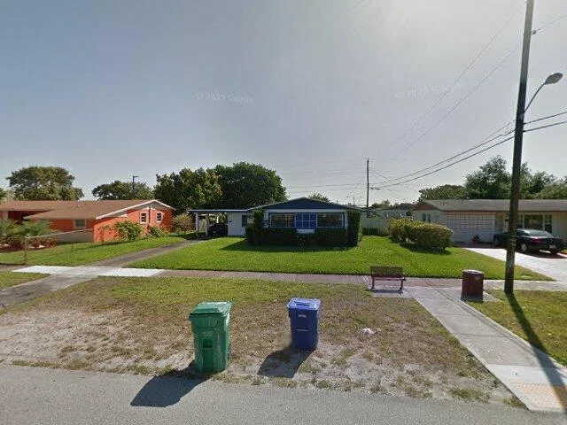 House image located at Miami, FL 33169