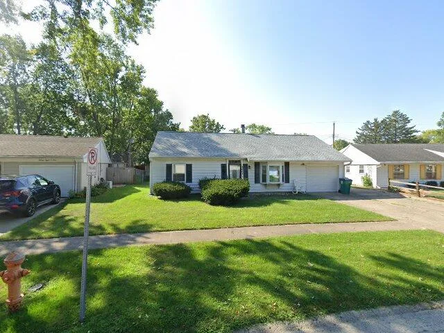 House image located at Champaign, IL 61821