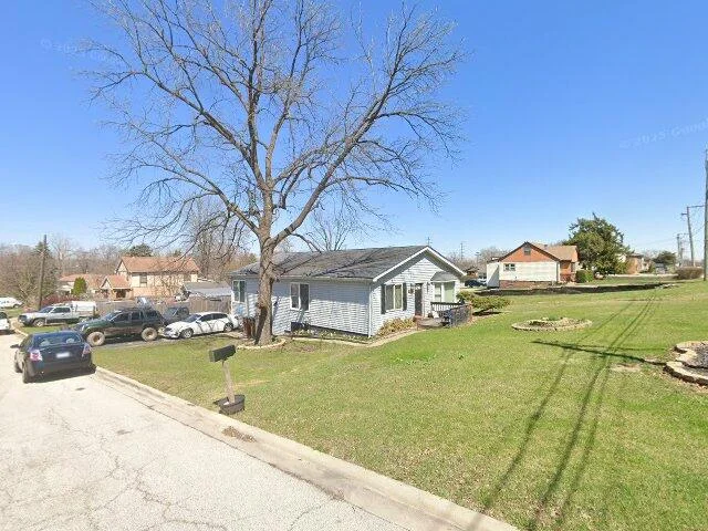 House image located at Willow Springs, IL 60480