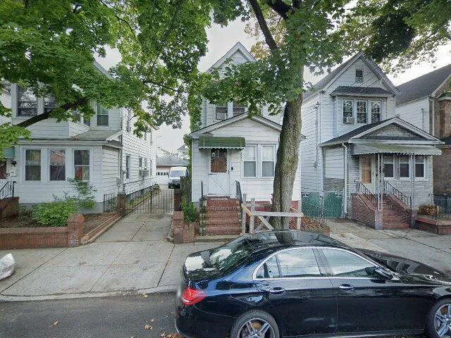 House image located at South Richmond Hill, NY 11419