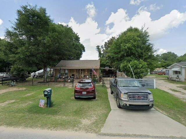 House image located at Pensacola, FL 32507