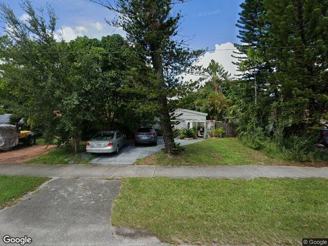 House image located at Miami, FL 33162