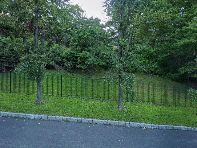 House image located at Armonk, NY 10504