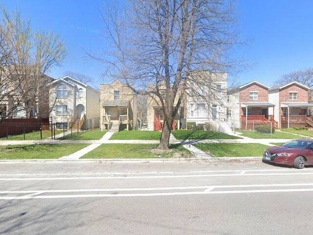 House image located at Chicago, IL 60624