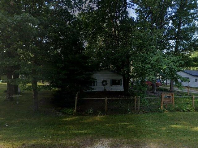 House image located at Harrison, MI 48625
