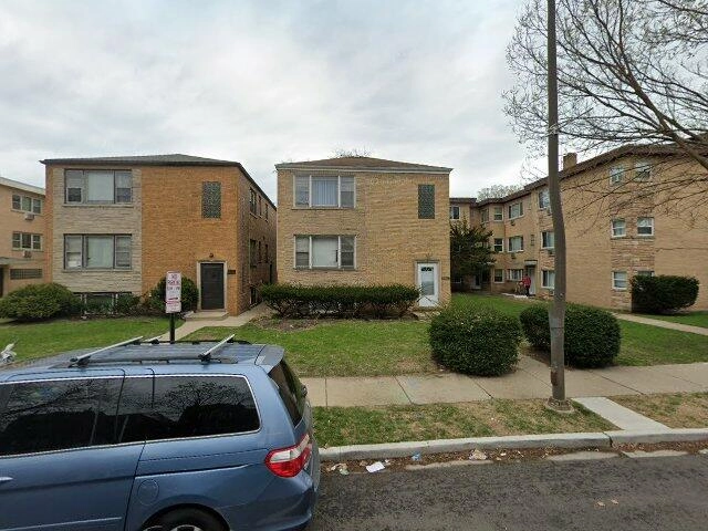 House image located at Evanston, IL 60202