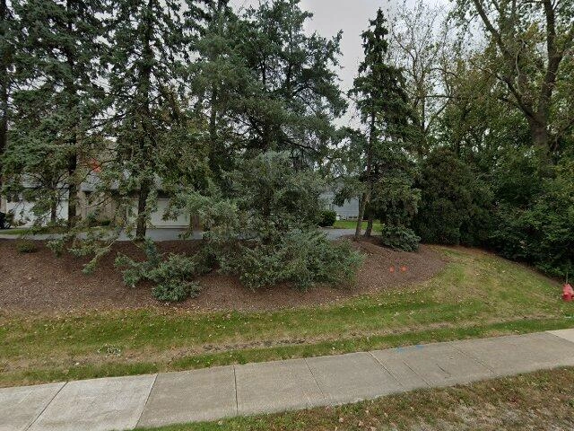 House image located at Darien, IL 60561