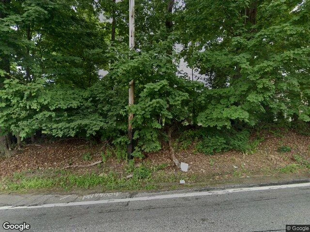 House image located at Valhalla, NY 10595