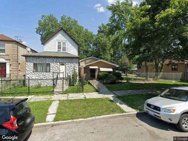 House image located at Chicago, IL 60628