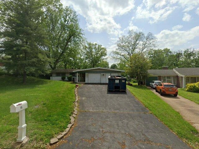 House image located at Saint Louis, MO 63146