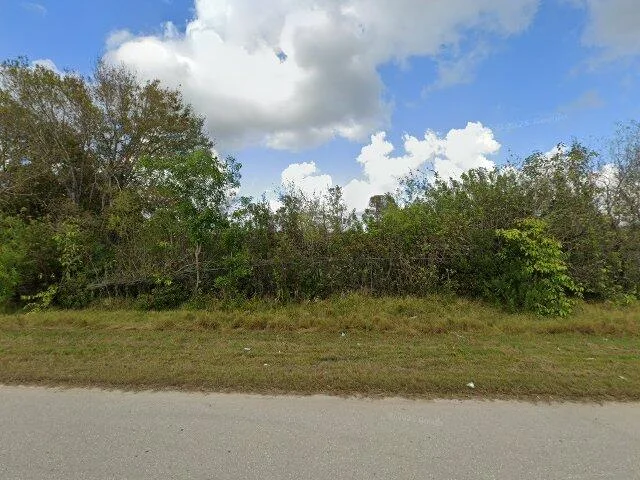 House image located at Fort Myers, FL 33905