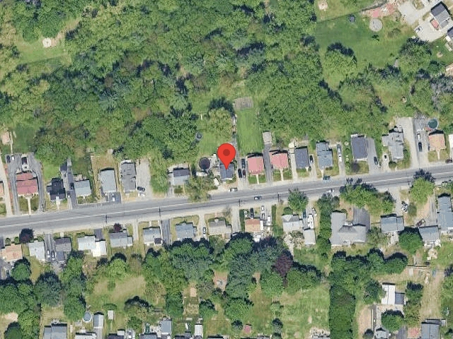 House image located at Manchester, NH 03103