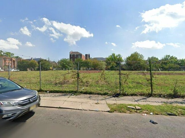 House image located at Amesbury, MA 01913