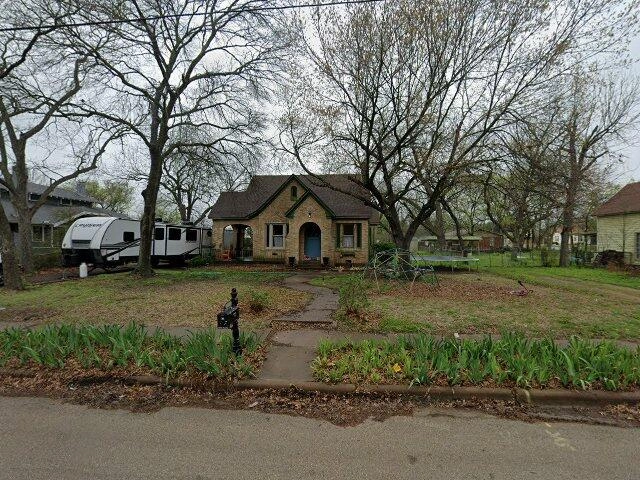 House image located at Italy, TX 76651