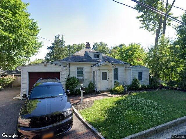 House image located at Sea Cliff, NY 11579