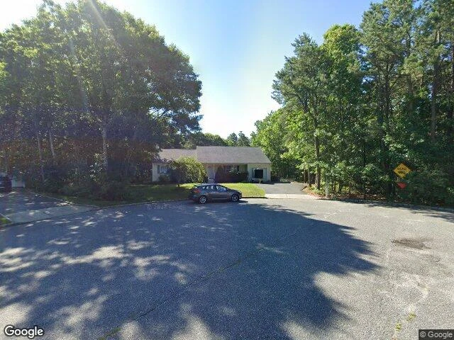 House image located at Manorville, NY 11949