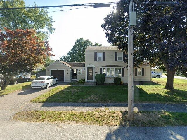 House image located at Warwick, RI 02886