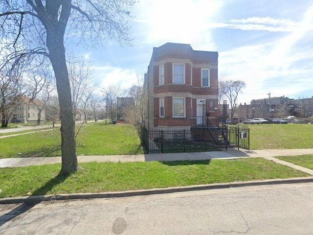 House image located at Chicago, IL 60624