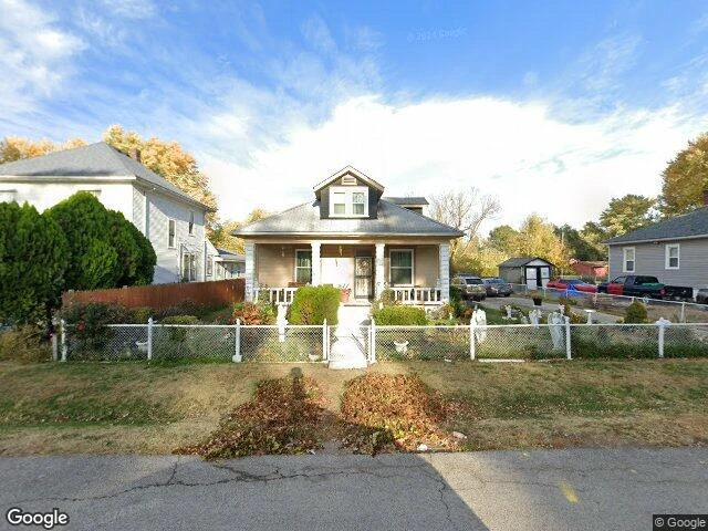House image located at East Saint Louis, IL 62203