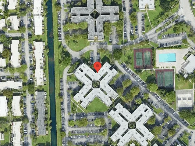 House image located at Miami, FL 33183