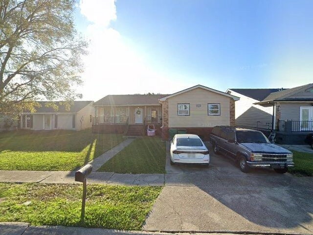 House image located at Harvey, LA 70058