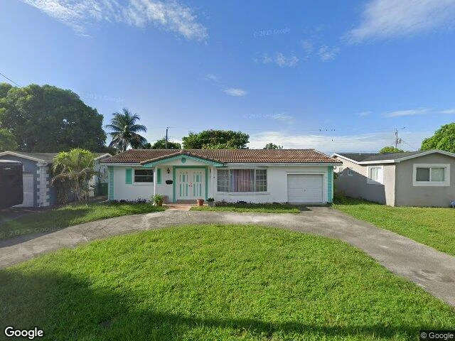 House image located at Hollywood, FL 33023