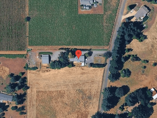 House image located at Dundee, OR 97115