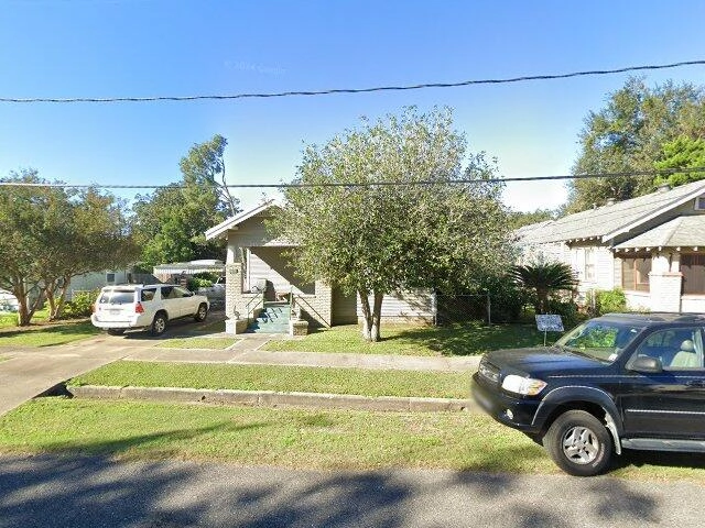 House image located at Lake In The Hills, IL 60156