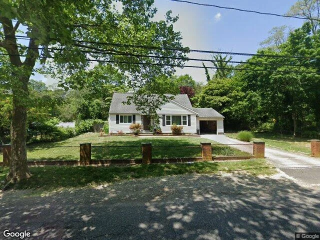 House image located at Bay Shore, NY 11706