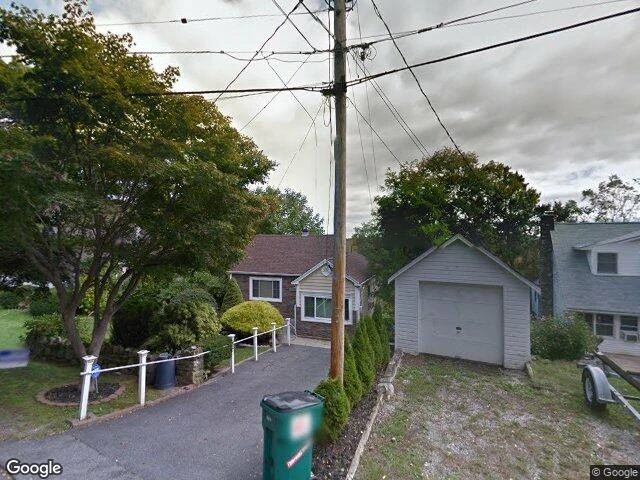 House image located at Mahopac, NY 10541