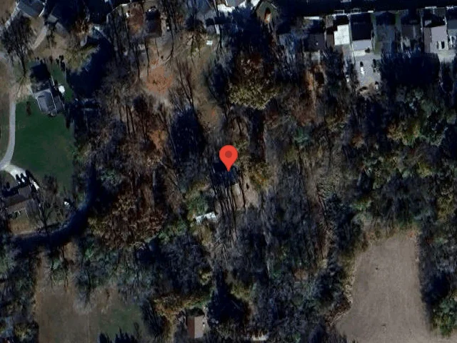 House image located at North Webster, IN 46555