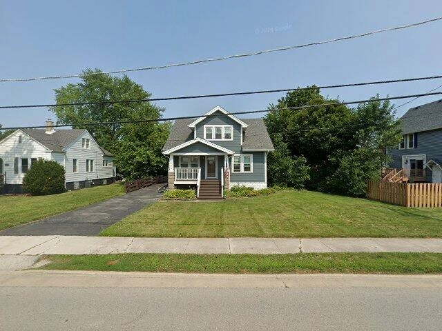 House image located at South Holland, IL 60473