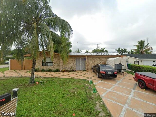 House image located at Hollywood, FL 33023