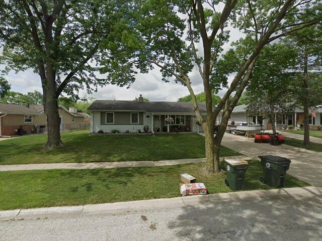 House image located at Elk Grove Village, IL 60007