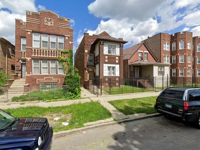House image located at Chicago, IL 60620