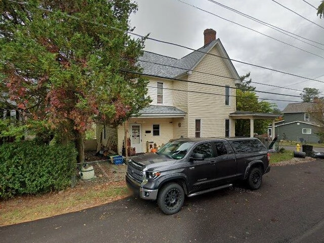 House image located at California, PA 15419