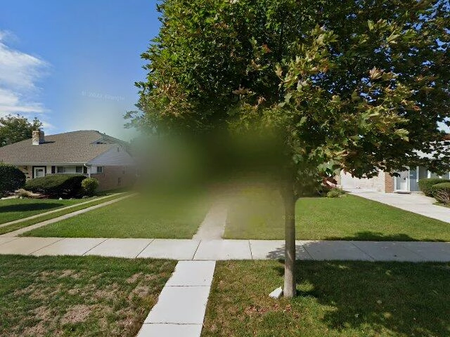 House image located at Des Plaines, IL 60016
