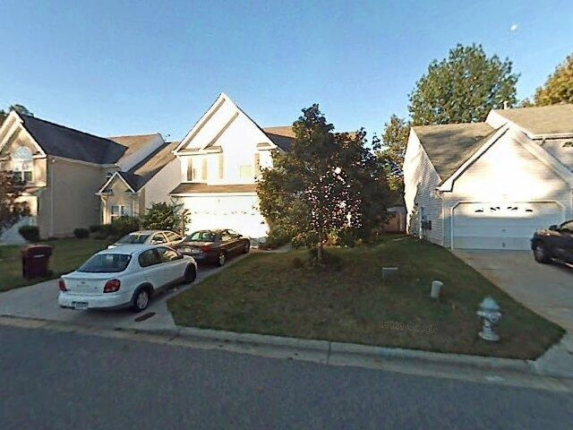 House image located at Chesapeake, VA 23320