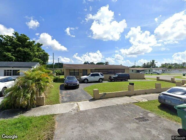 House image located at Miami, FL 33167