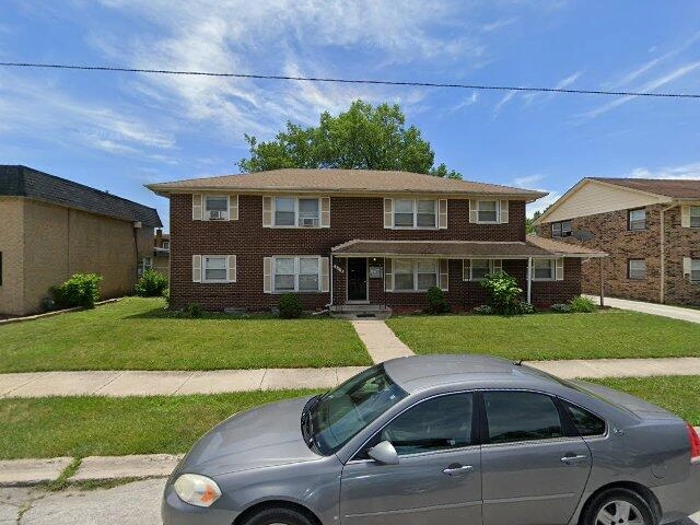 House image located at Dolton, IL 60419