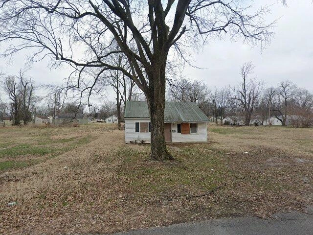 House image located at Sikeston, MO 63801